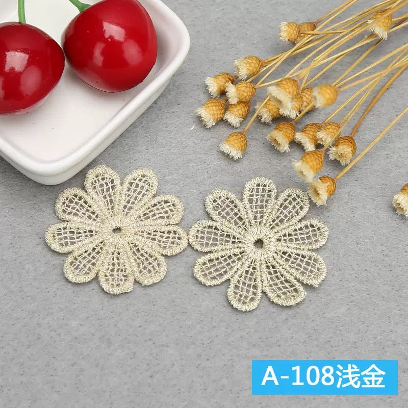 Water soluble Gold/ Silver Metallic Thread Lace Applique Embroidery Flower Lace Patch for Garment Decoration